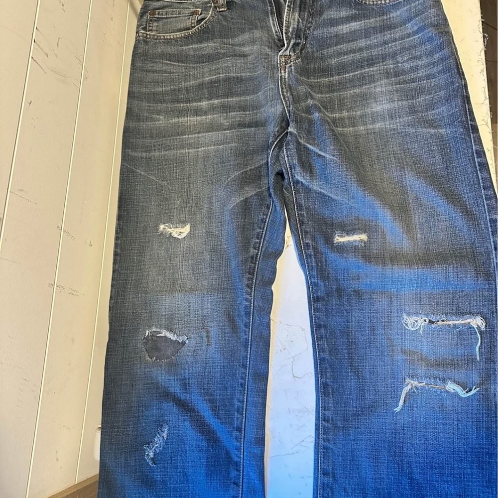 American Eagle Blue Relaxed Distressed Jeans